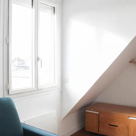 Bright Parisian Escape With Breathtaking Views Paris